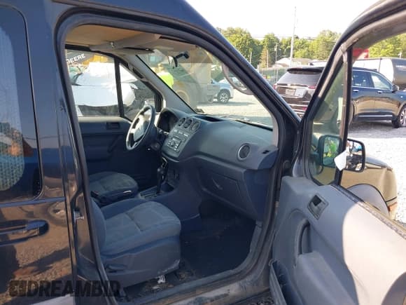 ✅ 2011 Ford Transit Connect XLT Premium • VIN: NM0KS9CN0BT054850 • Лот: 42818129. Опубликован ранее на IAAI с пробегом 122 998 миль. Бесплатный доступ к архиву аукционных продаж из США и подробный отчёт об истории автомобиля на DreamBid. Изображение 5.