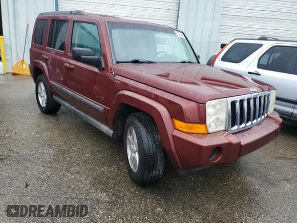 ✅ 2007 Jeep Commander Sport • VIN: 1J8HH48KX7C603077 • Lot: 72136304. Wystawiony na Copart z przebiegiem 282 524 mil. Bezpłatny archiwum sprzedaży aukcyjnych z USA i szczegółowy raport historii pojazdu na DreamBid. Zdjęcie 4.