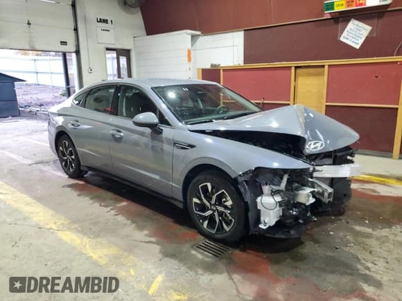 ✅ 2025 Hyundai Sonata SEL • VIN: KMHL64JA7SA497051 • Лот: 91825255. Опубликован ранее на Copart с пробегом 9 857 миль. Бесплатный доступ к архиву аукционных продаж из США и подробный отчёт об истории автомобиля на DreamBid. Изображение 4.