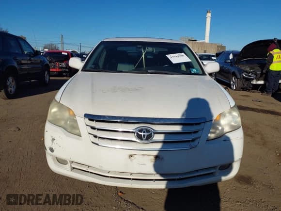 ✅ 2006 Toyota Avalon XLS • VIN: 4T1BK36B36U161002 • Lot: 43544980. Wystawiony na IAAI z przebiegiem 182 837 mil. Bezpłatny archiwum sprzedaży aukcyjnych z USA i szczegółowy raport historii pojazdu na DreamBid. Zdjęcie 6.