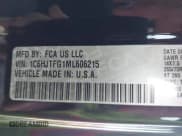 ✅ 2021 Jeep Gladiator Overland • VIN: 1C6HJTFG1ML606215 • Lot: 41771646. Wystawiony na IAAI z przebiegiem 77 411 mil. Bezpłatny archiwum sprzedaży aukcyjnych z USA i szczegółowy raport historii pojazdu na DreamBid. Zdjęcie 9.