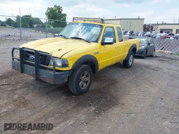 ✅ 2006 Ford Ranger XLT • VIN: 1FTZR45E26PA45613 • Лот: 42898656. Опубликован ранее на IAAI с пробегом 216 529 миль. Бесплатный доступ к архиву аукционных продаж из США и подробный отчёт об истории автомобиля на DreamBid. Изображение 2.
