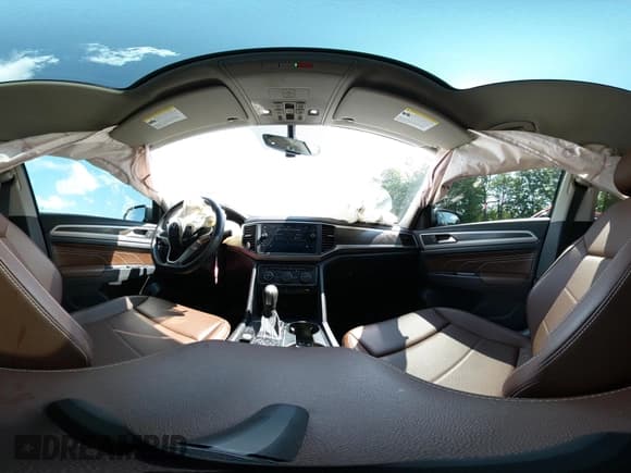 ✅ 2021 Volkswagen Atlas SE • VIN: 1V2KP2CA1MC568698 • Лот: 42742161. Опубликован ранее на IAAI с пробегом 54 571 миль. Бесплатный доступ к архиву аукционных продаж из США и подробный отчёт об истории автомобиля на DreamBid. Изображение 18.