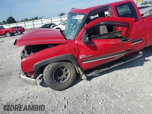 2007 Chevrolet Silverado 2500HD LT2 with VIN 1GCHK29D27E100225, listed as a Copart auction lot 68008275 with Not provided miles and Salvage title. Bid and sale history available at DreamBid. Image 13.