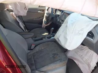 ✅ 2017 Chevrolet Cruze LT • VIN: 1G1BE5SM6H7220018 • Lot: 43299331. Listed on IAAI with 127,154 mi. Free auction sales archive from the USA and detailed vehicle history report at DreamBid. Image 5.