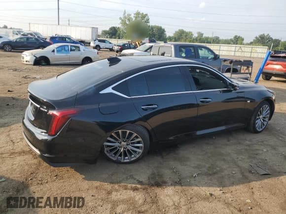 ✅ 2025 Cadillac CT5 Premium Luxury • VIN: 1G6DS5RW7S0118388 • Lot: 67811305. Wystawiony na Copart z przebiegiem 6 451 mil. Bezpłatny archiwum sprzedaży aukcyjnych z USA i szczegółowy raport historii pojazdu na DreamBid. Zdjęcie 3.