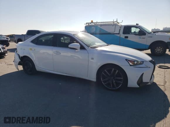 ✅ 2019 Lexus IS 300 • VIN: JTHC81D2XK5035169 • Lot: 47303895. Listed on Copart with 33,869 mi. Free auction sales archive from the USA and detailed vehicle history report at DreamBid. Image 4.