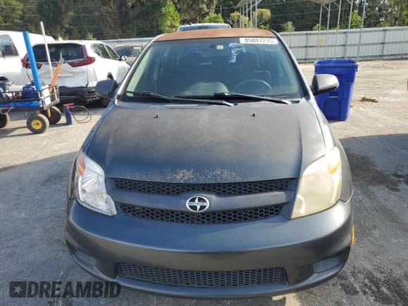 ✅ 2006 Scion xA • VIN: JTKKT624565019554 • Лот: 85881215. Опубликован ранее на Copart с пробегом 265 700 миль. Бесплатный доступ к архиву аукционных продаж из США и подробный отчёт об истории автомобиля на DreamBid. Изображение 5.