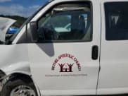 ✅ 2012 Chevrolet Express Passenger 1LT • VIN: 1GAZG1FG0C1130770 • Lot: 85913895. Wystawiony na Copart z przebiegiem 47 951 mil. Bezpłatny archiwum sprzedaży aukcyjnych z USA i szczegółowy raport historii pojazdu na DreamBid. Zdjęcie 7.