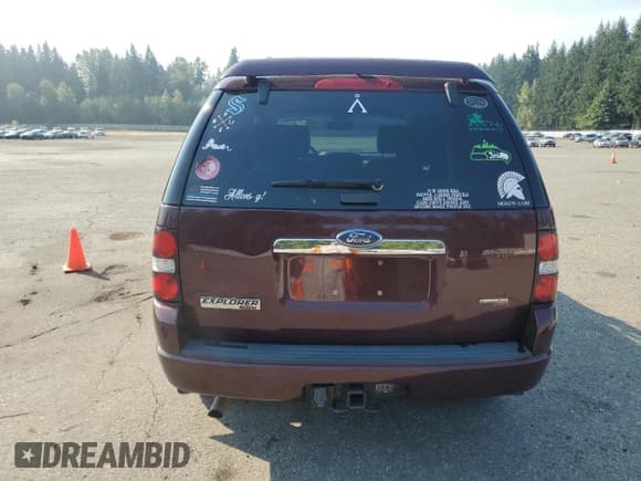 ✅ 2007 Ford Explorer Limited • VIN: 1FMEU75857UA92108 • Лот: 71461375. Опубликован ранее на Copart с пробегом 130 052 миль. Бесплатный доступ к архиву аукционных продаж из США и подробный отчёт об истории автомобиля на DreamBid. Изображение 6.