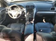 ✅ 2014 Ford Explorer XLT • VIN: 1FM5K7D81EGB53876 • Lot: 82386965. Wystawiony na Copart z przebiegiem 165 673 mil. Bezpłatny archiwum sprzedaży aukcyjnych z USA i szczegółowy raport historii pojazdu na DreamBid. Zdjęcie 8.