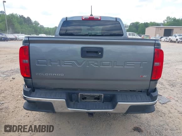 ✅ 2021 Chevrolet Colorado 2WD Work Truck • VIN: 1GCGSBEN5M1187079 • Lot: 42152738. Listed on IAAI with 50,743 mi. Free auction sales archive from the USA and detailed vehicle history report at DreamBid. Image 16.