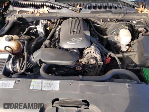 ✅ 2005 Chevrolet Silverado 1500 • VIN: 1GCEC14V85E188723 • Лот: 81273384. Опубликован ранее на Copart с пробегом 186 948 миль. Бесплатный доступ к архиву аукционных продаж из США и подробный отчёт об истории автомобиля на DreamBid. Изображение 11.