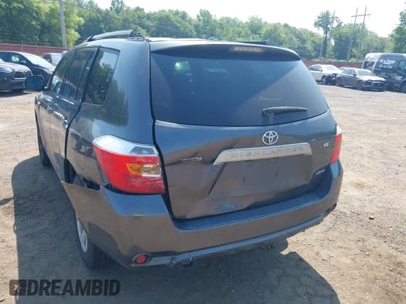 ✅ 2009 Toyota Highlander • VIN: JTEES41AX92129293 • Лот: 42845320. Опубликован ранее на IAAI с пробегом 215 236 миль. Бесплатный доступ к архиву аукционных продаж из США и подробный отчёт об истории автомобиля на DreamBid. Изображение 17.