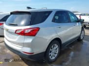 ✅ 2020 Chevrolet Equinox LS • VIN: 3GNAXHEVXLS653233 • Lot: 43125798. Wystawiony na IAAI z przebiegiem 110 051 mil. Bezpłatny archiwum sprzedaży aukcyjnych z USA i szczegółowy raport historii pojazdu na DreamBid. Zdjęcie 4.