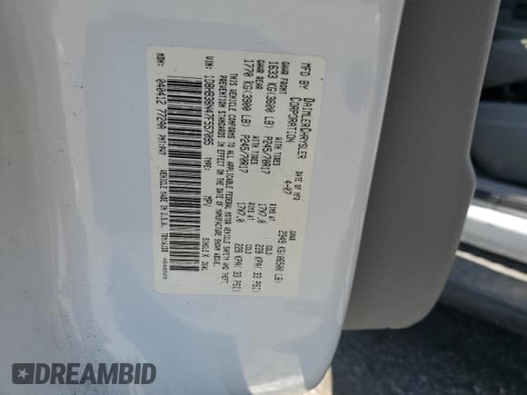 ✅ 2007 Dodge Durango • VIN: 1D8HB38N47F557095 • Lot: 61358085. Listed on Copart with 200,832 mi. Free auction sales archive from the USA and detailed vehicle history report at DreamBid. Image 13.