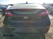 ✅ 2017 Hyundai Ioniq Limited • VIN: KMHC85LC5HU032113 • Lot: 49953695. Wystawiony na Copart z przebiegiem 93 310 mil. Bezpłatny archiwum sprzedaży aukcyjnych z USA i szczegółowy raport historii pojazdu na DreamBid. Zdjęcie 6.