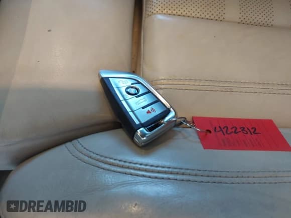 ✅ 2019 BMW X5 xDrive40i • VIN: 5UXCR6C59KLL21046 • Lot: 43353523. Wystawiony na IAAI z przebiegiem 91 785 mil. Bezpłatny archiwum sprzedaży aukcyjnych z USA i szczegółowy raport historii pojazdu na DreamBid. Zdjęcie 11.