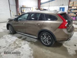 ✅ 2018 Volvo V60 • VIN: YV440MWK4J2057614 • Lot: 53054444. Listed on Copart with 65,222 mi. Free auction sales archive from the USA and detailed vehicle history report at DreamBid. Image 2.