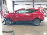 ✅ 2015 Hyundai Tucson Limited • VIN: KM8JUCAG4FU970436 • Lot: 41980854. Wystawiony na IAAI z przebiegiem 86 055 mil. Bezpłatny archiwum sprzedaży aukcyjnych z USA i szczegółowy raport historii pojazdu na DreamBid. Zdjęcie 15.