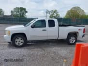 ✅ 2009 Chevrolet Silverado 1500 LT • VIN: 1GCEK290X9Z291310 • Lot: 42055477. Wystawiony na IAAI z przebiegiem 154 712 mil. Bezpłatny archiwum sprzedaży aukcyjnych z USA i szczegółowy raport historii pojazdu na DreamBid. Zdjęcie 14.