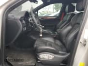 ✅ 2023 Porsche Macan GTS • VIN: WP1AF2A52PLB55214 • Lot: 53316305. Wystawiony na Copart z przebiegiem 20 032 mil. Bezpłatny archiwum sprzedaży aukcyjnych z USA i szczegółowy raport historii pojazdu na DreamBid. Zdjęcie 7.