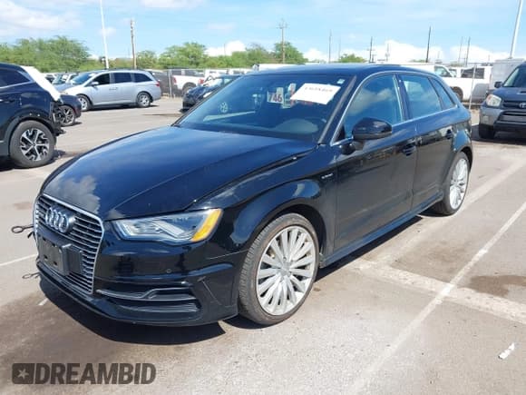 ✅ 2016 Audi A3 e-tron Premium Plus • VIN: WAUTPBFF5GA048739 • Lot: 43618469. Listed on IAAI with 41,679 mi. Free auction sales archive from the USA and detailed vehicle history report at DreamBid. Image 17.