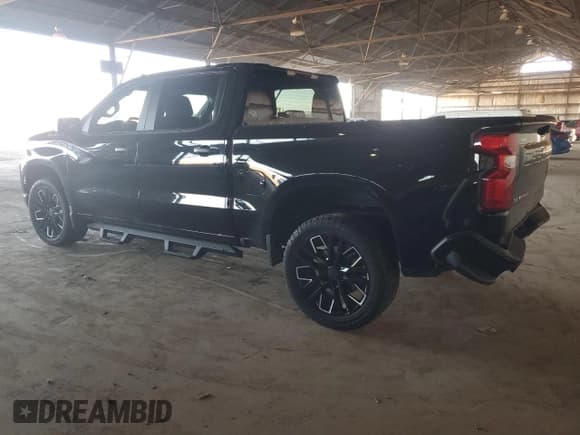 ✅ 2022 Chevrolet Silverado 1500 Custom • VIN: 3GCPABEK4NG646209 • Lot: 85395965. Wystawiony na Copart z przebiegiem 16 637 mil. Bezpłatny archiwum sprzedaży aukcyjnych z USA i szczegółowy raport historii pojazdu na DreamBid. Zdjęcie 2.