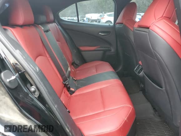 ✅ 2022 Lexus UX 200 F Sport • VIN: JTHE3JBH8N2054534 • Лот: 42999155. Опубликован ранее на Copart с пробегом 40 210 миль. Бесплатный доступ к архиву аукционных продаж из США и подробный отчёт об истории автомобиля на DreamBid. Изображение 10.