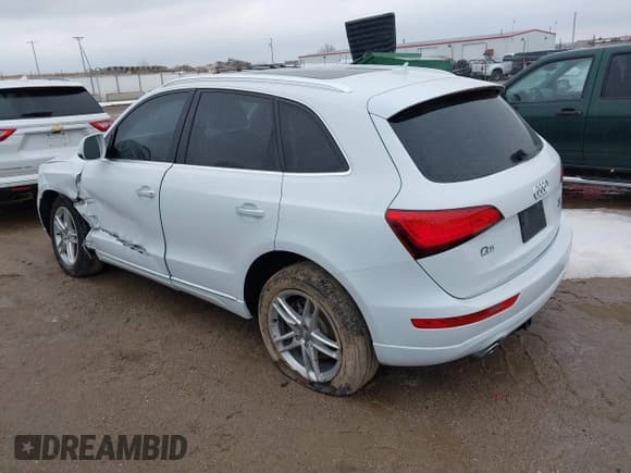 ✅ 2015 Audi Q5 Premium Plus • VIN: WA1CMAFPXFA102124 • Лот: 41696162. Опубликован ранее на IAAI с пробегом 104 757 миль. Бесплатный доступ к архиву аукционных продаж из США и подробный отчёт об истории автомобиля на DreamBid. Изображение 3.