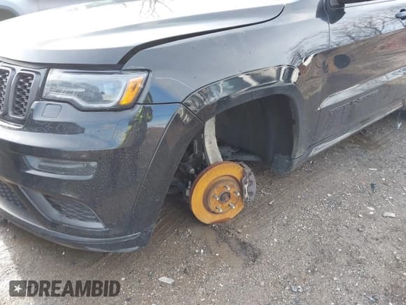 ✅ 2018 Jeep Grand Cherokee High Altitude • VIN: 1C4RJFCT9JC325436 • Lot: 41189143. Listed on IAAI with 116,785 mi. Free auction sales archive from the USA and detailed vehicle history report at DreamBid. Image 6.