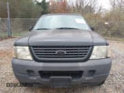 ✅ 2004 Ford Explorer XLS • VIN: 1FMZU72K64UA30908 • Lot: 43730390. Wystawiony na IAAI z przebiegiem 141 274 mil. Bezpłatny archiwum sprzedaży aukcyjnych z USA i szczegółowy raport historii pojazdu na DreamBid. Zdjęcie 6.
