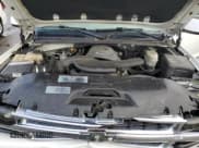 ✅ 2004 Chevrolet Suburban Z71 • VIN: 3GNFK16Z04G188706 • Лот: 83853434. Опубликован ранее на Copart с пробегом 257 953 миль. Бесплатный доступ к архиву аукционных продаж из США и подробный отчёт об истории автомобиля на DreamBid. Изображение 12.