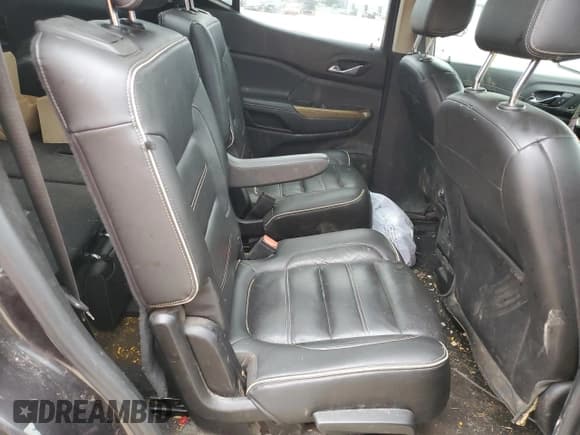 ✅ 2019 GMC Acadia Denali • VIN: 1GKKNPLS9KZ118597 • Lot: 44449025. Listed on Copart with 156,437 mi. Free auction sales archive from the USA and detailed vehicle history report at DreamBid. Image 12.