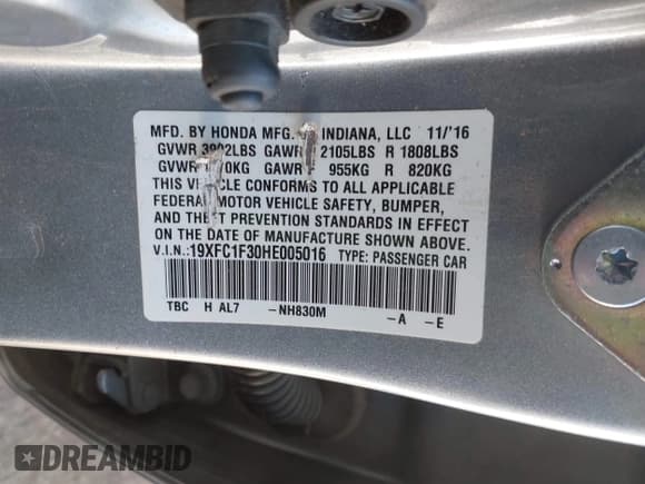 ✅ 2017 Honda Civic EX-T • VIN: 19XFC1F30HE005016 • Lot: 43641188. Listed on IAAI with 124,195 mi. Free auction sales archive from the USA and detailed vehicle history report at DreamBid. Image 9.