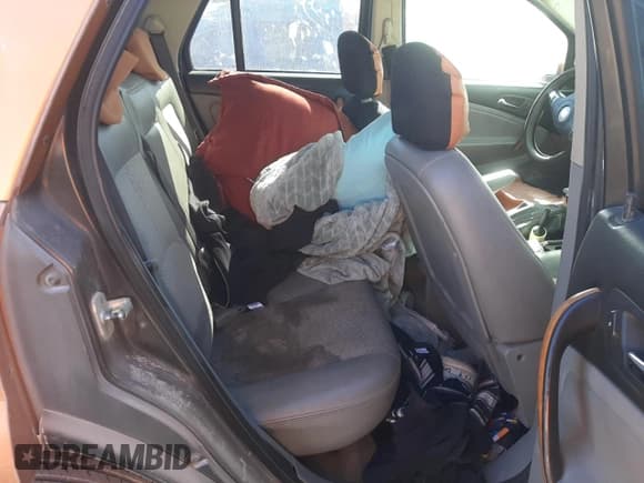 ✅ 2006 Saturn VUE • VIN: 5GZCZ534X6S830348 • Лот: 80379424. Опубликован ранее на Copart с пробегом Не указан. Бесплатный доступ к архиву аукционных продаж из США и подробный отчёт об истории автомобиля на DreamBid. Изображение 11.