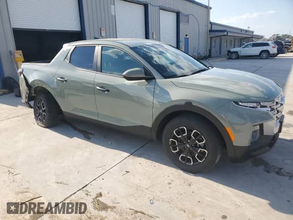 2024 Hyundai Santa Cruz SE с VIN 5NTJADDE8RH122489, выставлен на аукционе Copart как лот 81567765 с пробегом 11 481 миль миль и Списание • Salvage title. История ставок и продаж доступна на DreamBid. Изображение 4.