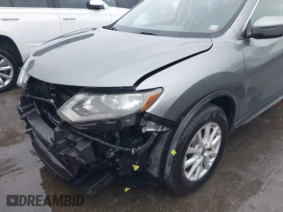 ✅ 2019 Nissan Rogue SV • VIN: KNMAT2MV7KP514841 • Lot: 43561773. Listed on IAAI with 90,151 mi. Free auction sales archive from the USA and detailed vehicle history report at DreamBid. Image 20.