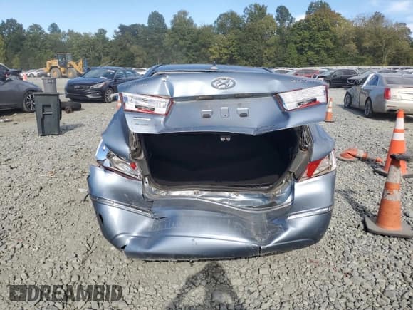 ✅ 2010 Hyundai Sonata Limited • VIN: 5NPEU4AC0AH626758 • Лот: 75572254. Опубликован ранее на Copart с пробегом Не указан. Бесплатный доступ к архиву аукционных продаж из США и подробный отчёт об истории автомобиля на DreamBid. Изображение 6.