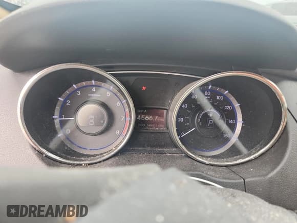 ✅ 2011 Hyundai Sonata GLS • VIN: 5NPEB4AC7BH154579 • Lot: 84057945. Listed on Copart with 169,437 mi. Free auction sales archive from the USA and detailed vehicle history report at DreamBid. Image 9.