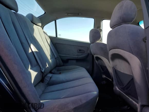 ✅ 2004 Hyundai Elantra GLS • VIN: KMHDN46D14U914157 • Lot: 43633545. Wystawiony na Copart z przebiegiem 102 501 mil. Bezpłatny archiwum sprzedaży aukcyjnych z USA i szczegółowy raport historii pojazdu na DreamBid. Zdjęcie 10.