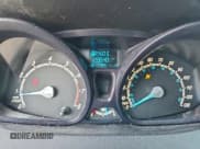 ✅ 2015 Ford Fiesta S • VIN: 3FADP4TJ3FM138636 • Лот: 94109665. Опубликован ранее на Copart с пробегом 128 640 миль. Бесплатный доступ к архиву аукционных продаж из США и подробный отчёт об истории автомобиля на DreamBid. Изображение 9.