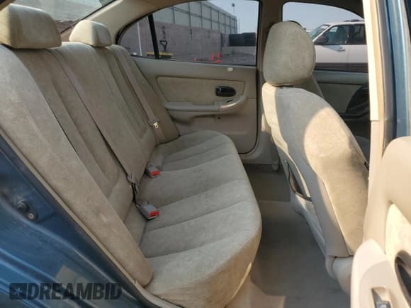 ✅ 2002 Hyundai Elantra GLS • VIN: KMHDN45D42U392655 • Lot: 63441985. Wystawiony na Copart z przebiegiem 146 738 mil. Bezpłatny archiwum sprzedaży aukcyjnych z USA i szczegółowy raport historii pojazdu na DreamBid. Zdjęcie 10.