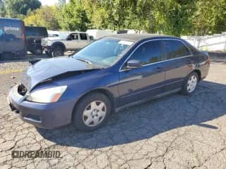 2006 Honda Accord LX с VIN 1HGCM56476A164410, выставлен на аукционе Copart как лот 81706185 с пробегом 211 125 миль миль и Списание • Salvage title. История ставок и продаж доступна на DreamBid. Изображение 1.