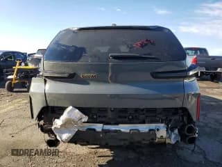 ✅ 2024 BMW XM • VIN: 5YM23CS00R9V38387 • Лот: 86828434. Опубликован ранее на Copart с пробегом Не указан. Бесплатный доступ к архиву аукционных продаж из США и подробный отчёт об истории автомобиля на DreamBid. Изображение 6.