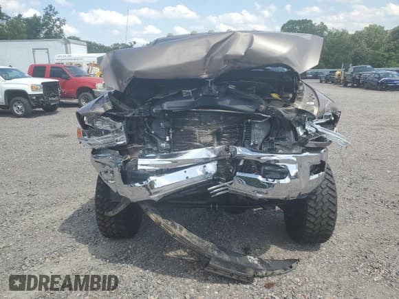 ✅ 2010 Dodge 3500 Laramie • VIN: 3D73Y3HL1AG172837 • Лот: 57646695. Опубликован ранее на Copart с пробегом 109 970 миль. Бесплатный доступ к архиву аукционных продаж из США и подробный отчёт об истории автомобиля на DreamBid. Изображение 2.