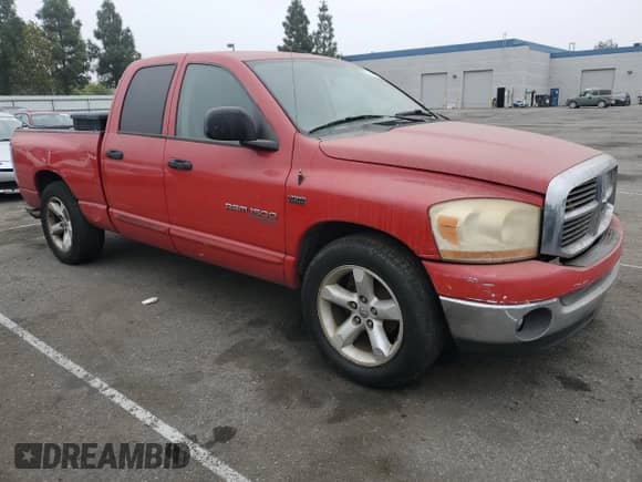 2006 Dodge 1500 SLT с VIN 1D7HA18266S700054, выставлен на аукционе Copart как лот 73980044 с пробегом Не указан миль и Списание • Salvage title. История ставок и продаж доступна на DreamBid. Изображение 4.