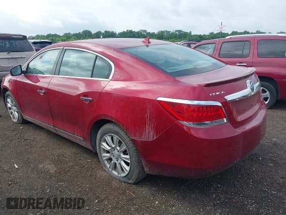 ✅ 2012 Buick LaCrosse Leather • VIN: 1G4GC5ER4CF258271 • Lot: 42268129. Wystawiony na IAAI z przebiegiem 152 000 mil. Bezpłatny archiwum sprzedaży aukcyjnych z USA i szczegółowy raport historii pojazdu na DreamBid. Zdjęcie 3.