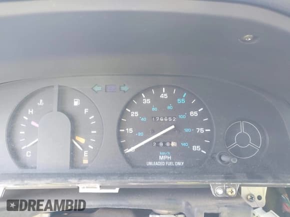 ✅ 1991 Geo Prizm • VIN: 1Y1SK5468MZ047899 • Lot: 42860362. Listed on IAAI with 176,652 mi. Free auction sales archive from the USA and detailed vehicle history report at DreamBid. Image 7.