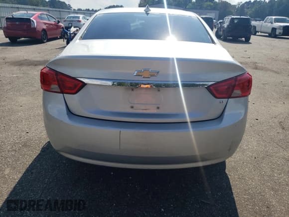 ✅ 2016 Chevrolet Impala LT • VIN: 2G1115S3XG9183616 • Лот: 72758464. Опубликован ранее на Copart с пробегом 235 236 миль. Бесплатный доступ к архиву аукционных продаж из США и подробный отчёт об истории автомобиля на DreamBid. Изображение 6.